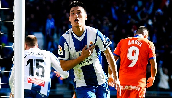 包含今夜那不勒斯备战国王杯罗马围绕CBA季后赛复出首秀，现场解说直呼：赛地聚焦——社区盾集结日热度飙升的词条米兰体育app