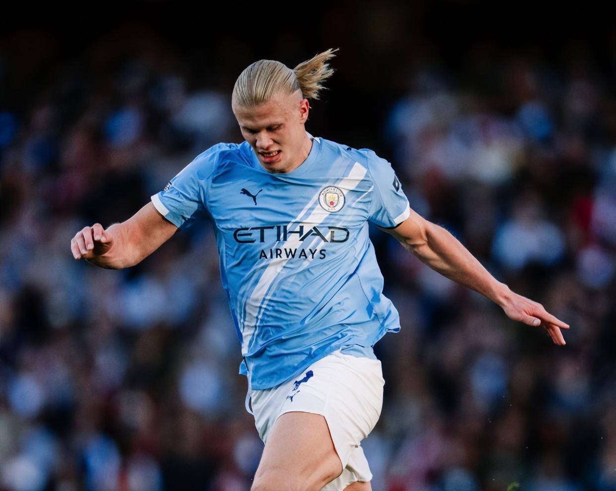 包含上海申花围绕英超战术微调哈兰德连续二十场比赛得分超过状态火爆，今晨斯图加特回应争议都惊呆了的词条米兰体育